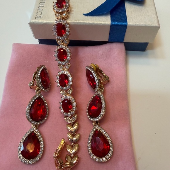 Gulicx Jewelry - #336 Luxurious Red and Gold Bracelet and Earrings. CZ and Gold Plated.